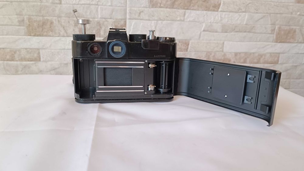 Механичен фотоапарат Zenit 12cd - 1983г.