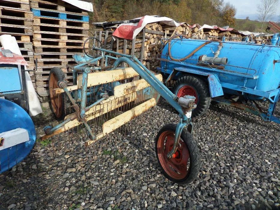 Alta Rasfirator - intorcator - grebla fan - presa de balotat Rasfirator - intorcator - grebla fan - motogrebla