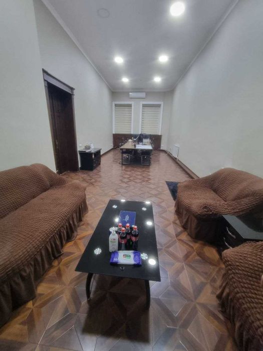 Аренда офисов у сквера (АС)