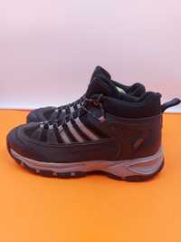 Adidas Gore-tex номер 44 2/3 Оригинални мъжки обувки