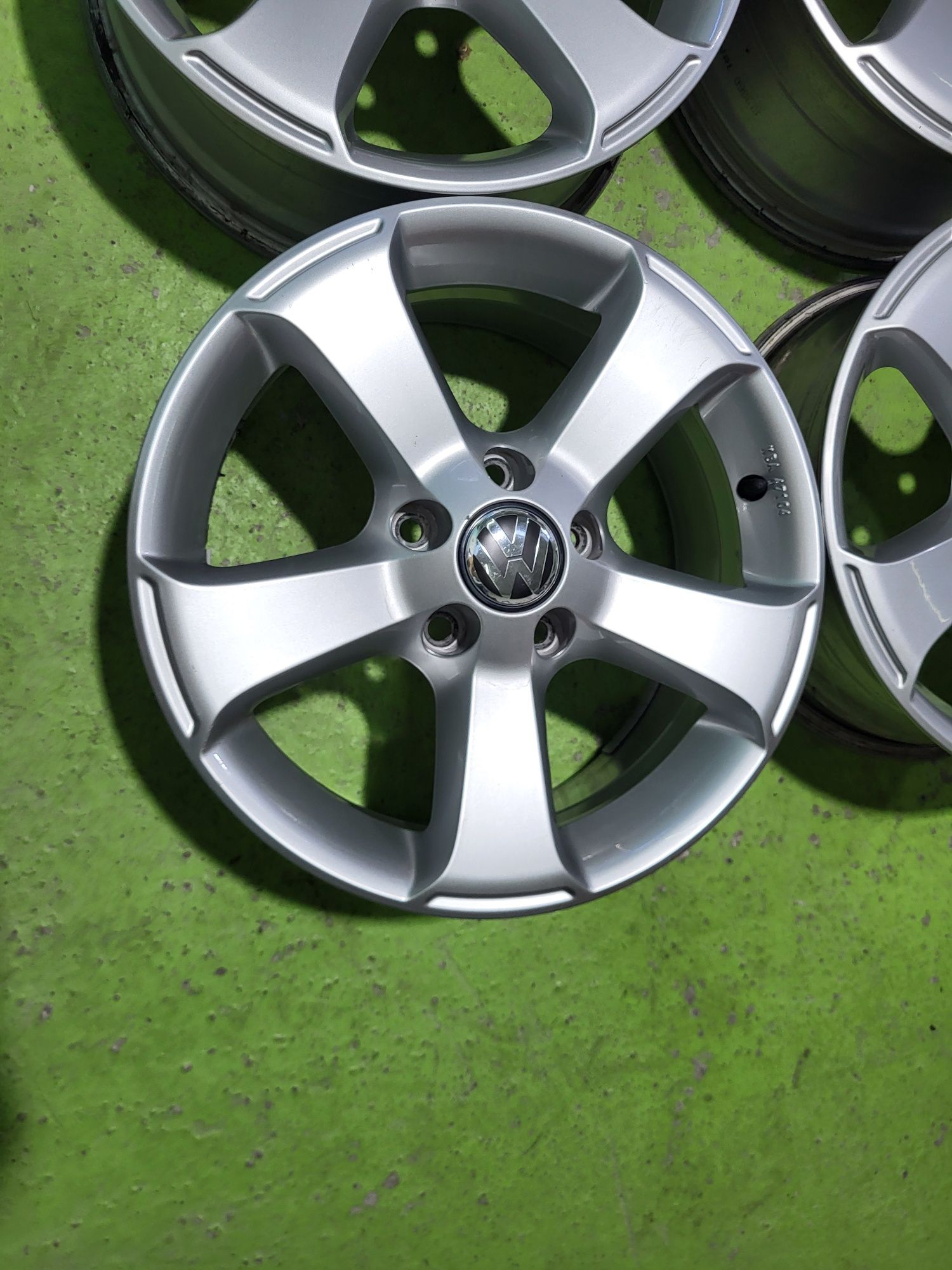 16 5x112 Vw Touran Caddy Golf Skoda 5х112