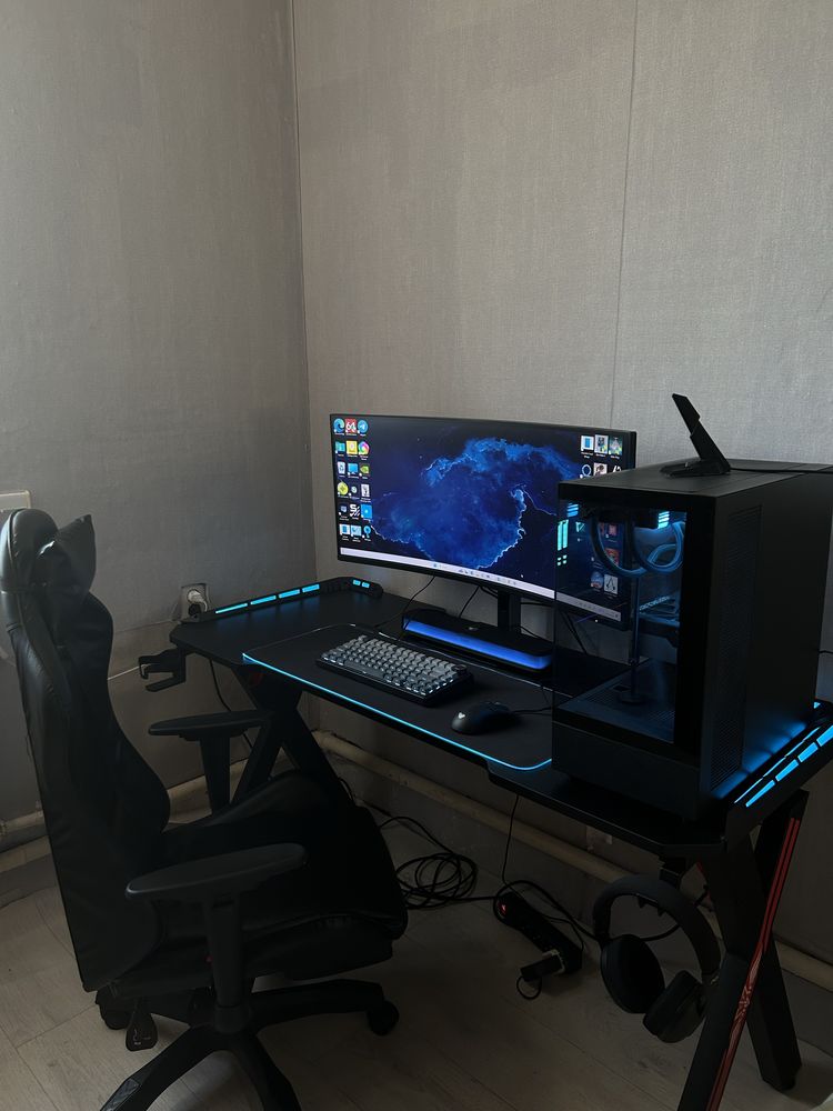 Продаю мощный игровой компьютер RTX4080 super, core i7-14700kf