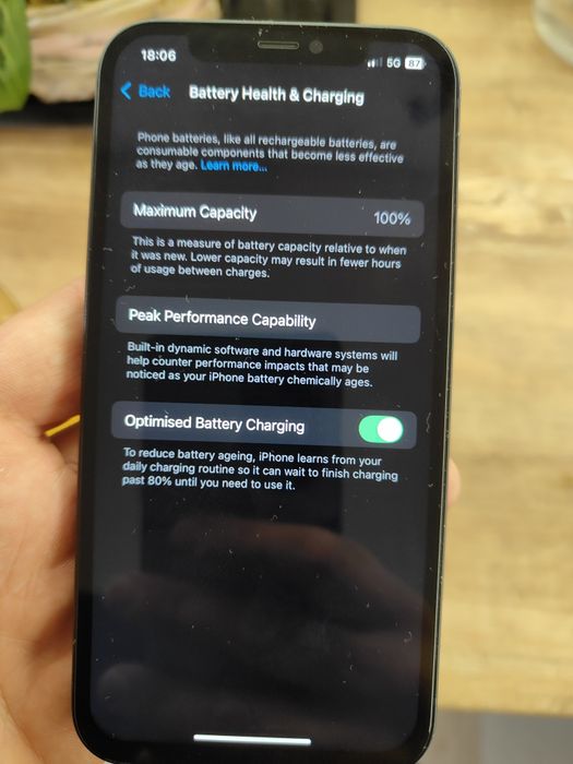 Iphone 12 64GB Много добро състояние