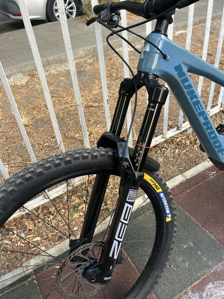Nukeproof giga 275