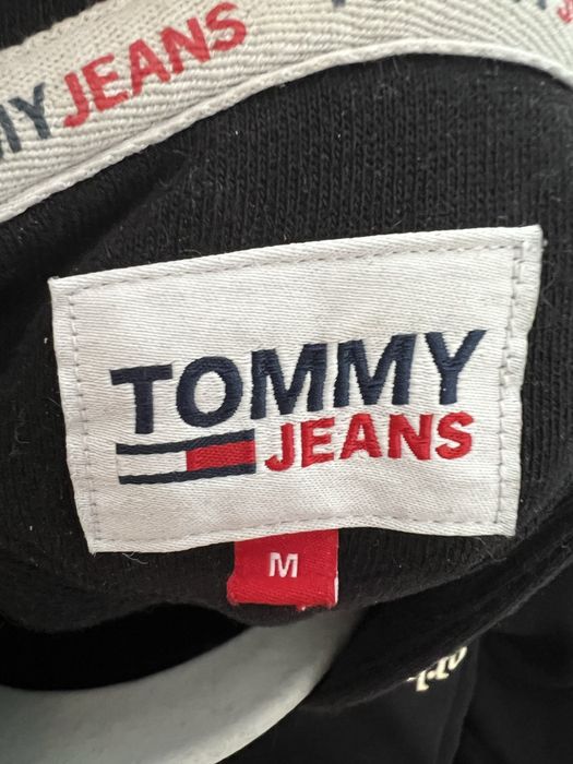 Суитчър/ худи на tommy jeans