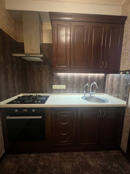 Квартира продается 2/4/9 на Ц 2