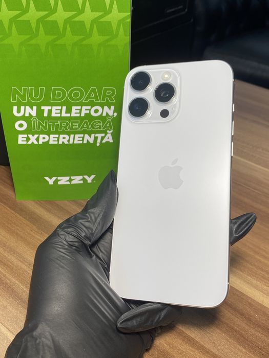 iPhone 16 Pro Max / 256 GB / Sănătate baterie 98% / Ca nou