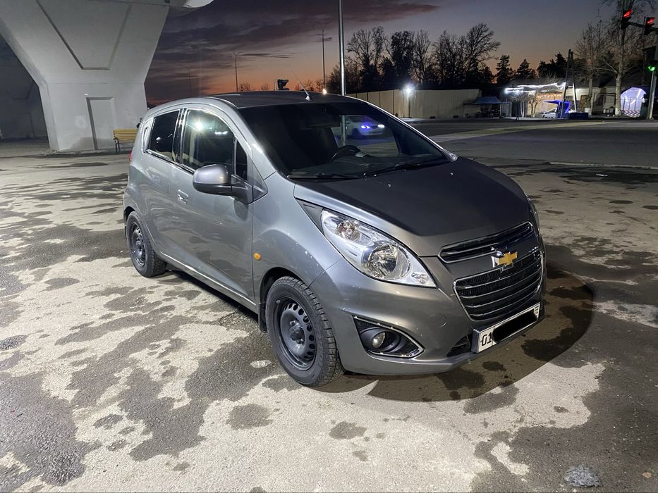 Spark sotiladi 2 poz