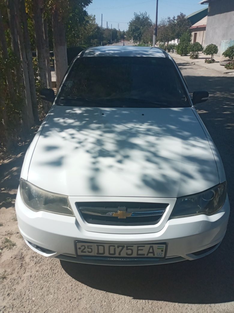 Neksiya 2 sotladi
