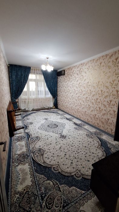 Уй сотилади 9-мкр Центр банк олди