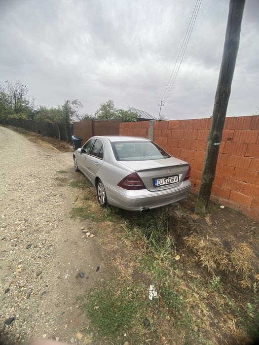 Mercedes c class w203