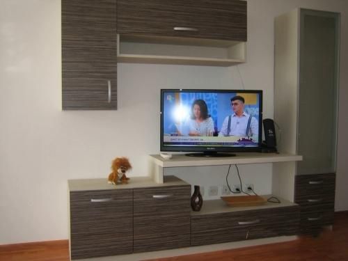 Дава се под наем Двустаен апартамент в София, Студентски град - 75 кв.м за 700 € - Снимка #1