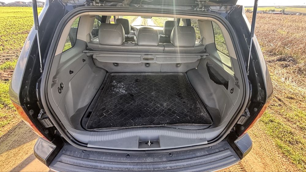 Vând sau schimb jeep grand cherokee limited 3.0