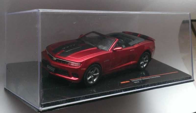 Macheta Chevrolet Camaro Convertible 2014 - IXO Premium 1/43