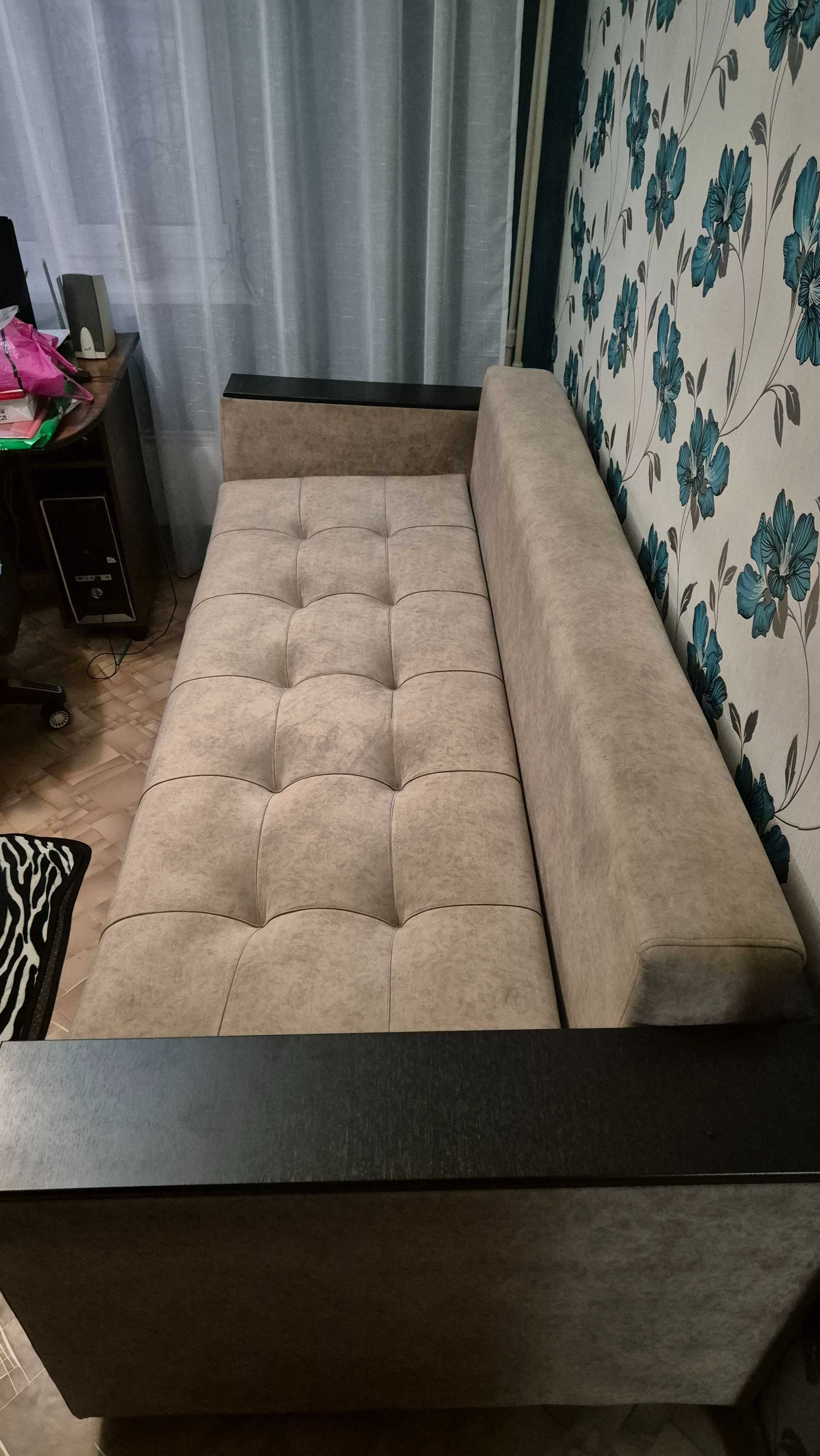 Продам раскладной диван