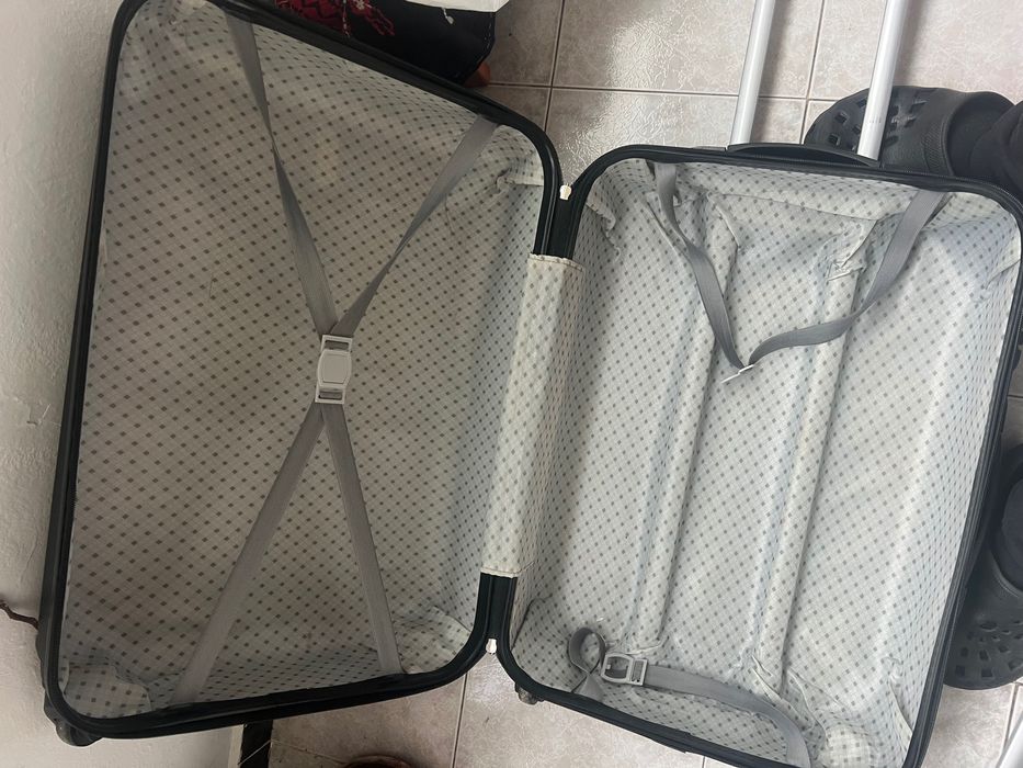 Два куфара за пътуване -карбон