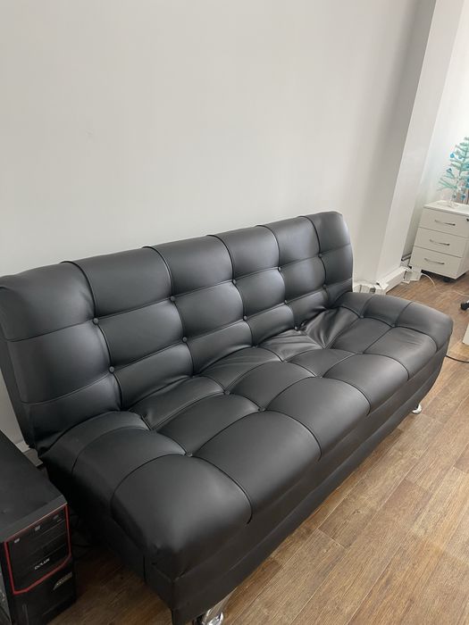 Мягкий раскладной диван для дома или офиса