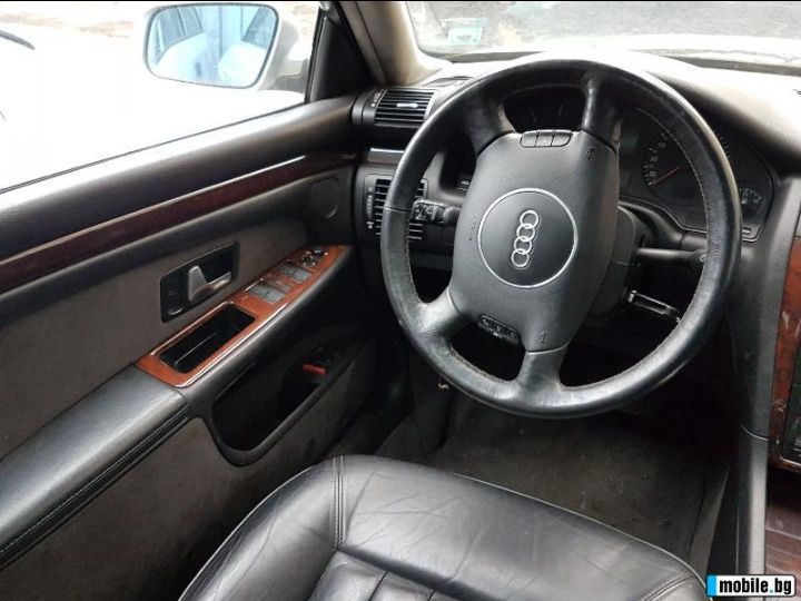 Audi A8 4.2; 2.5, 3.3 На Части