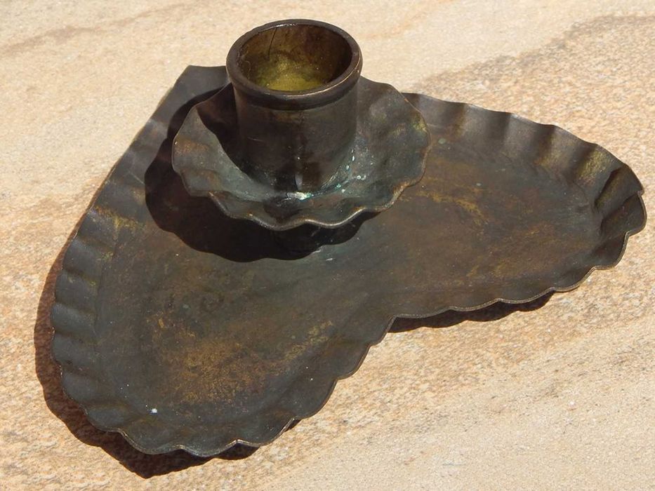 Suport lumanare sub forma de inima metalic vechi