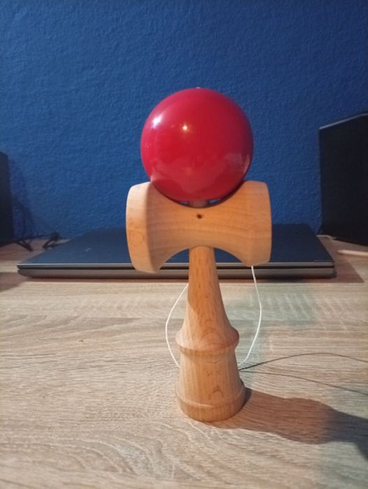 Kendama rosie nefolosita