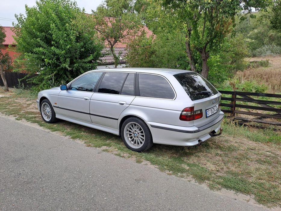 Vand BMW 520 i stare generala buna cauciucuri aproape noi.