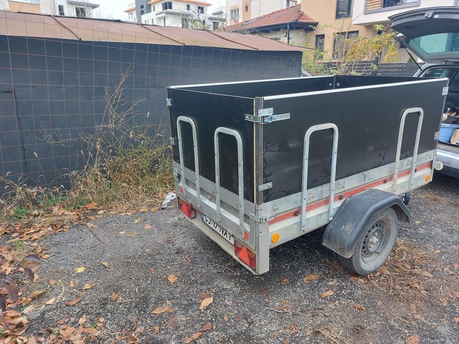 Inchiriez remorca 750 kg