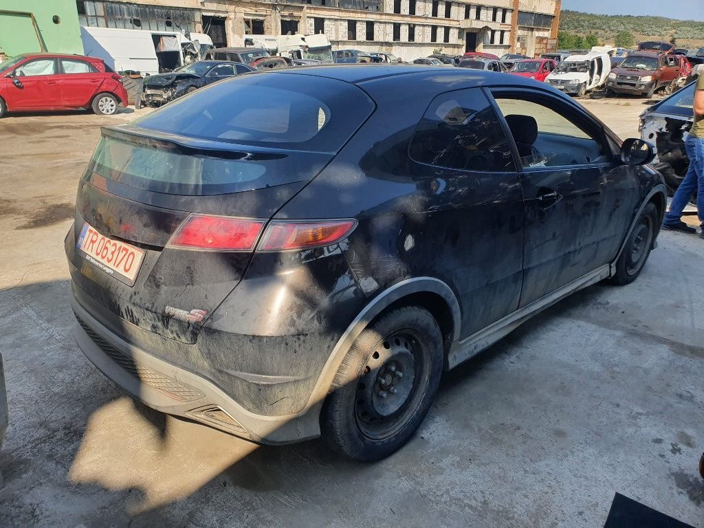 Bara fata spate grila armatura trager capota cadru scut haion portbagaj parbriz luneta calandru Honda Civic type R motor 2.2cdti 140cp N22A2 dezmembrez dezmembrari piese