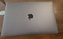 Macbook M1 2020 256gb  -- перфектен екран!