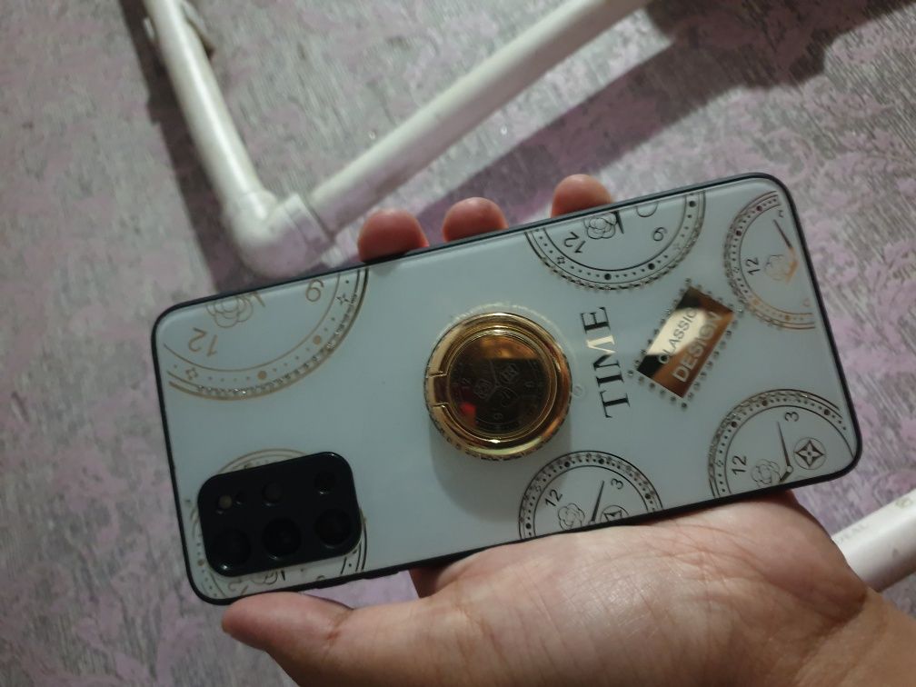 Samsung galaxy S20 plus