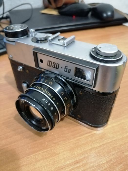 Фотоаппарат ФЭД, советский, пленочный