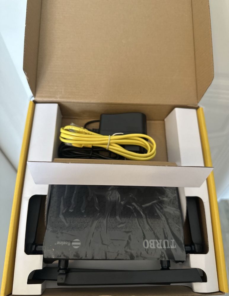 Продамза 5000 роутер Beeline Wi Fi TURBO