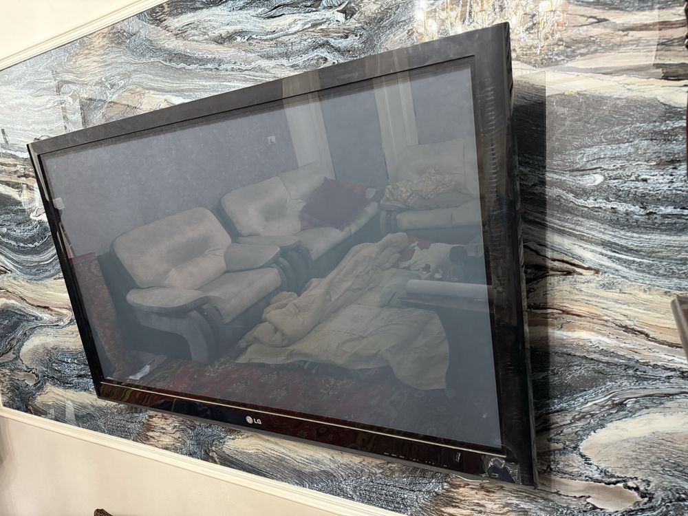 LG плазменный телевизор 50 талик - 1.27 дюйм