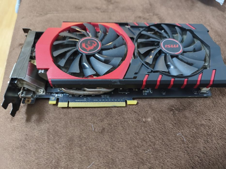 Vând placa video  msi gtx 960 4gb