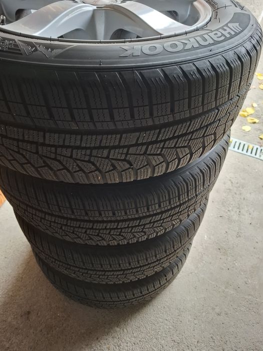 Vând Roti BMW 5x120 205 60 R16