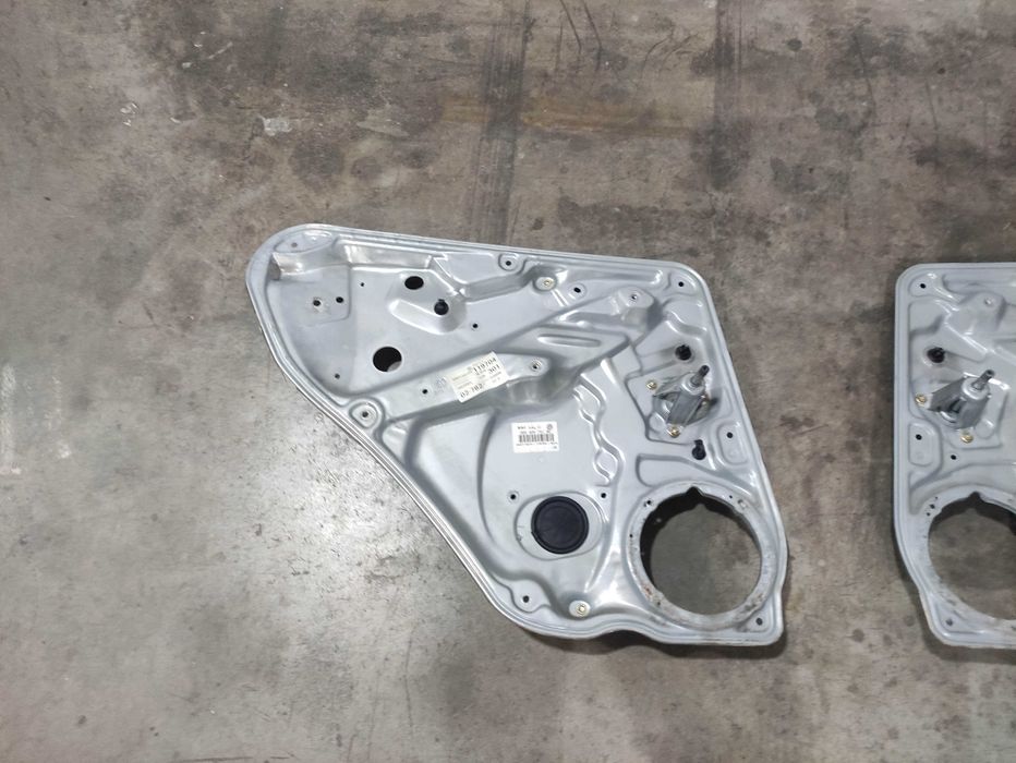 Macara spate stanga dreapta manuale volkswagen passat b5.5 2001-2005