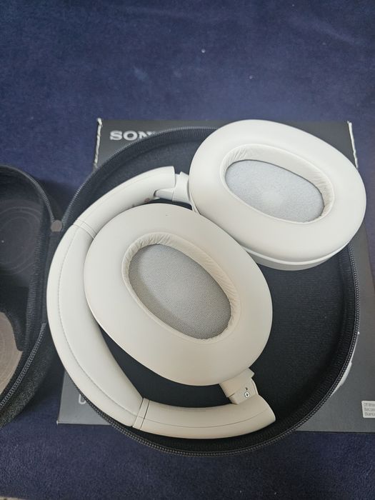 Casti SONY ult wear