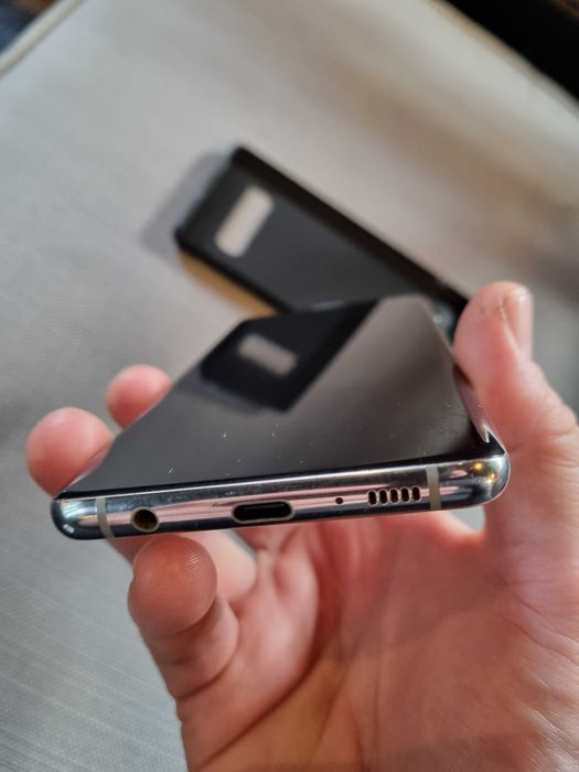 Samsung Galaxy s10 plus