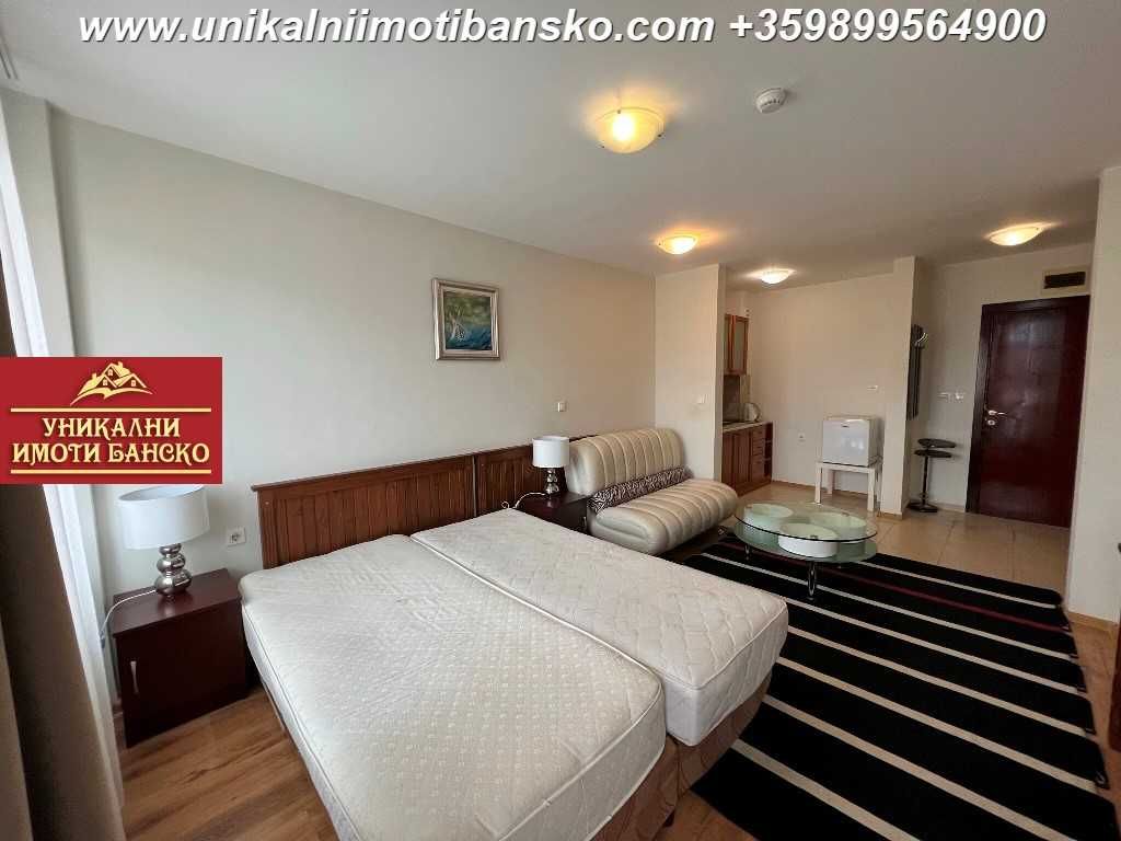 Близко до лифта! Двустаен апартамент за продажба в град Банско