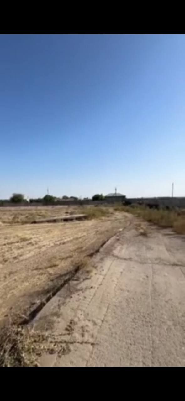 Сотилади ер майдони — Сирдарё вилояти, Янгиер шаҳри, М-39 трассаси ёқа