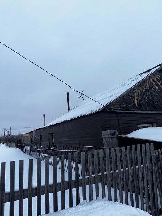 Дом тёплы! Находится в районе капай