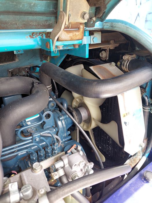 Миниэкскаватор на гусеничном ходу