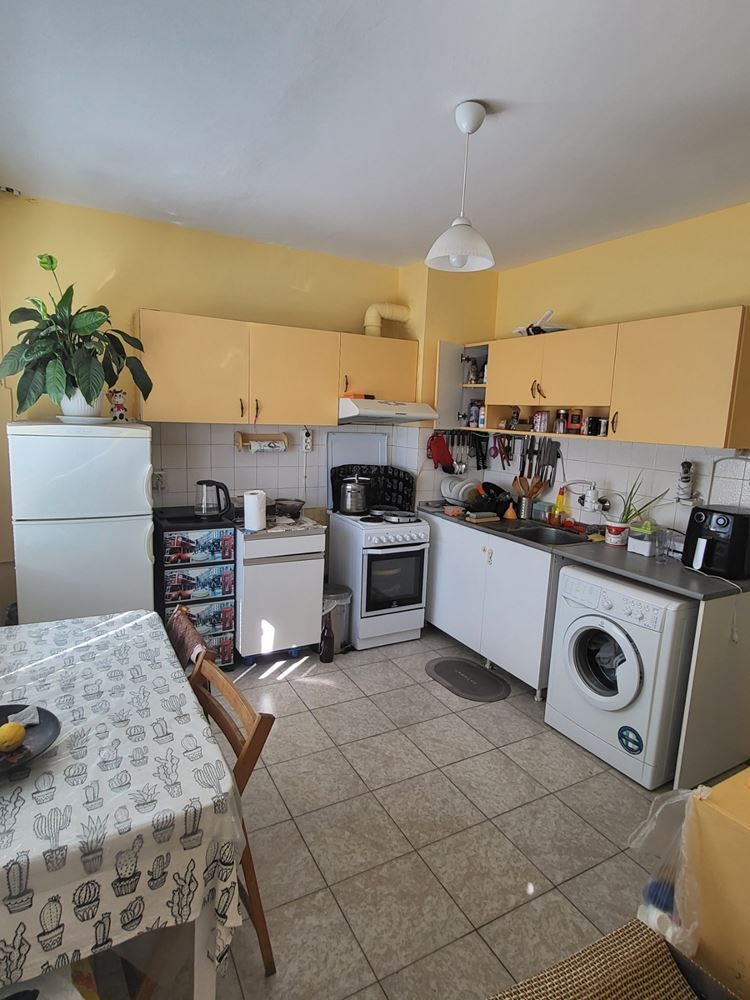 Продава се Тристаен апартамент в София, Люлин 8 - 90 кв.м за 1534 €/кв.м - Снимка #6