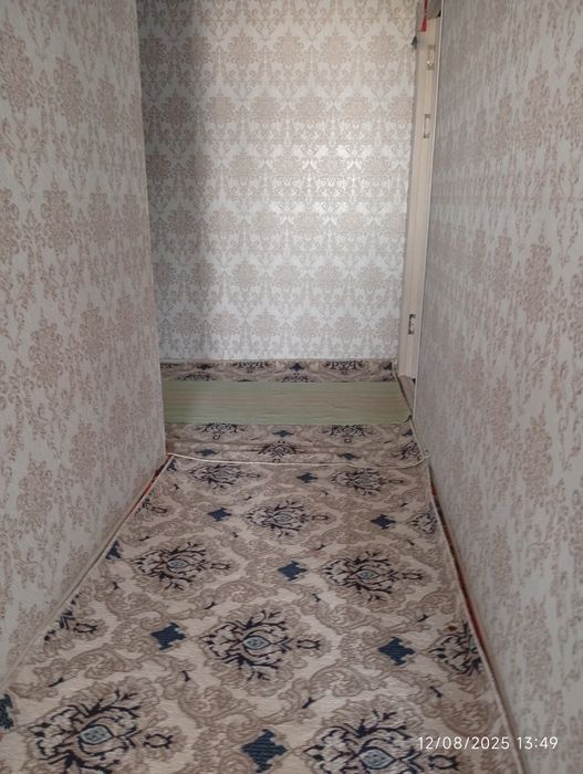 Uy sotiladi 2-xonali 53kv .Superda joylashgan