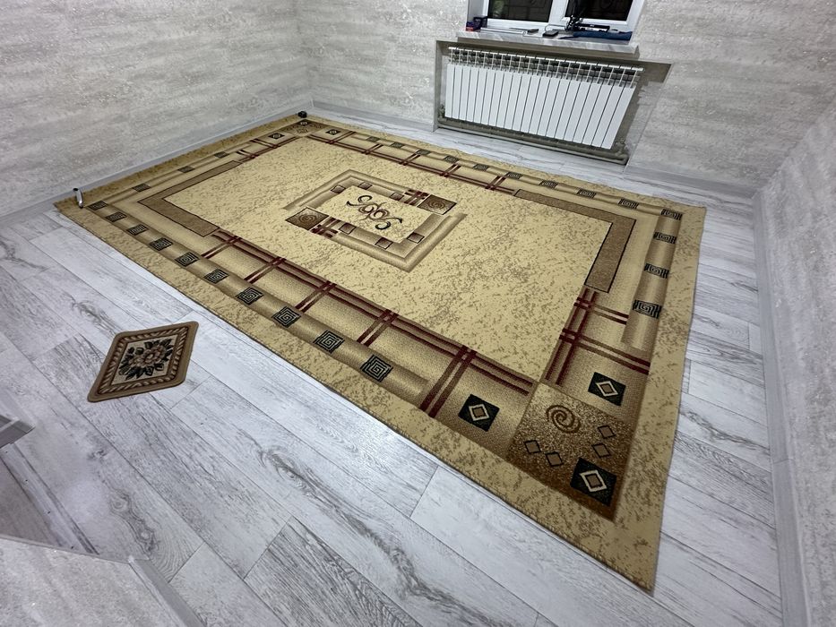 Ковер 4метра*2,5метра