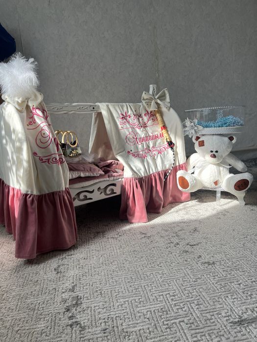 Бесік, корзиналар (бесик) жасауымен доставкамен