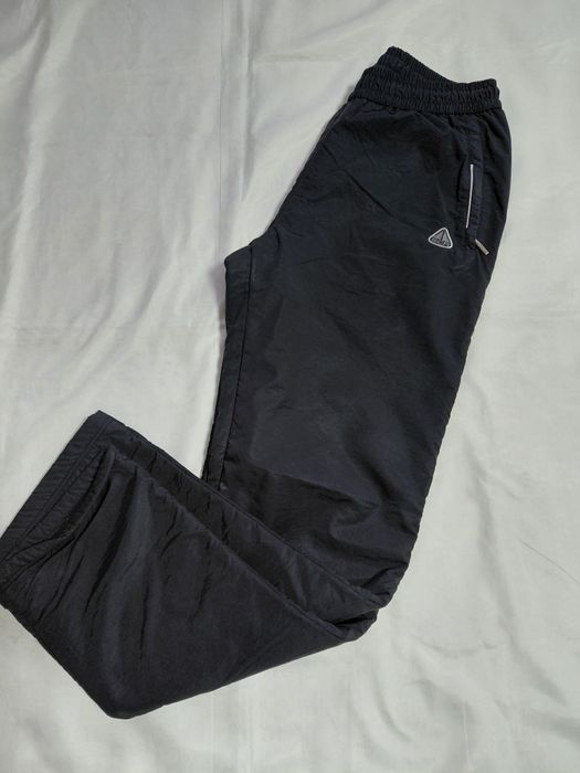 Продам тёплые болоневые штаны.