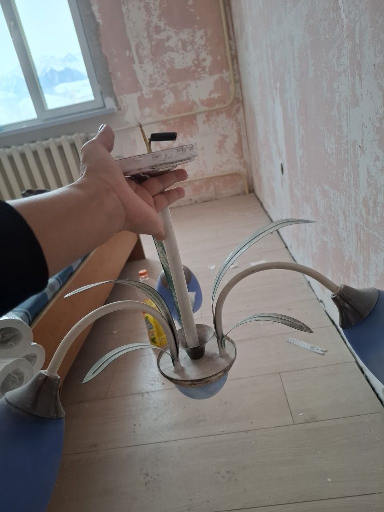 Люстра срочно рабочее