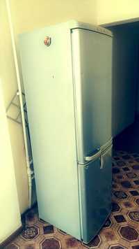 Самсунг холодильник сотилади