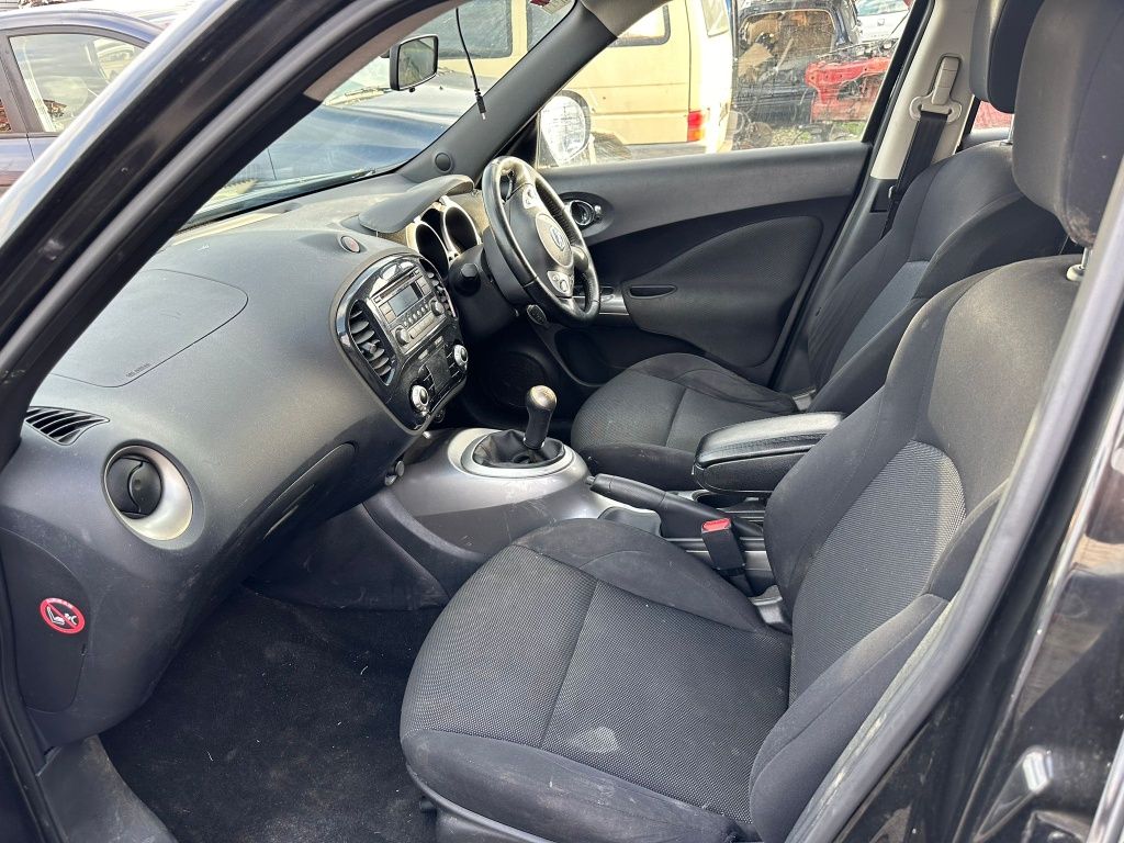 Nissan Juke 1.6i на части