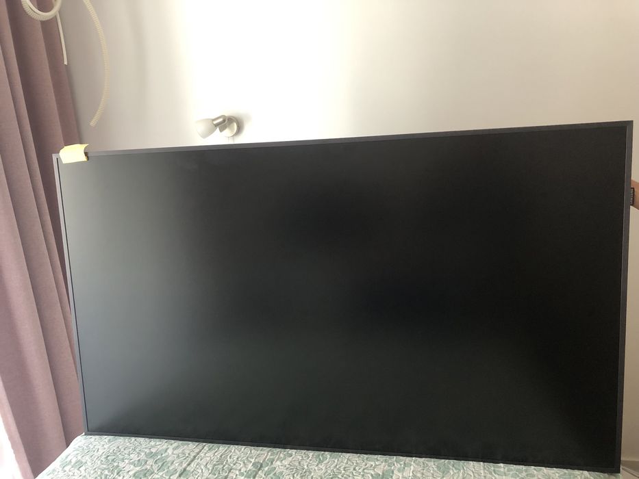TV телевизор Samsung - 65’ модел-QM65H
